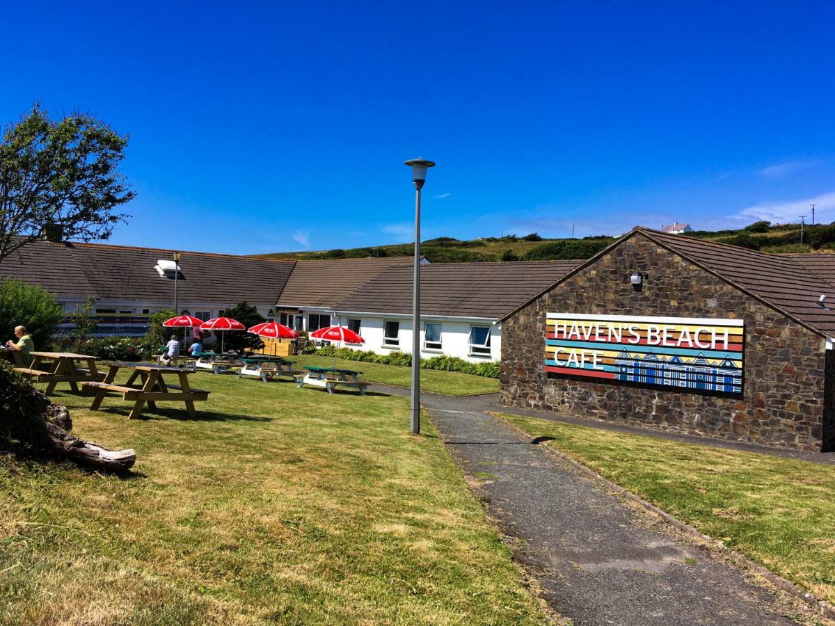 Hostel Yha Broad Haven Exterior foto